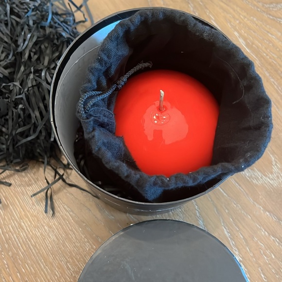 Meloria Small Ball Candle NIB - Picture 4 of 7